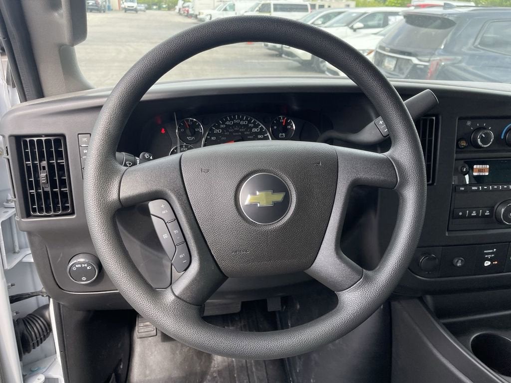 2025 Chevrolet Express Cargo 2500 WT