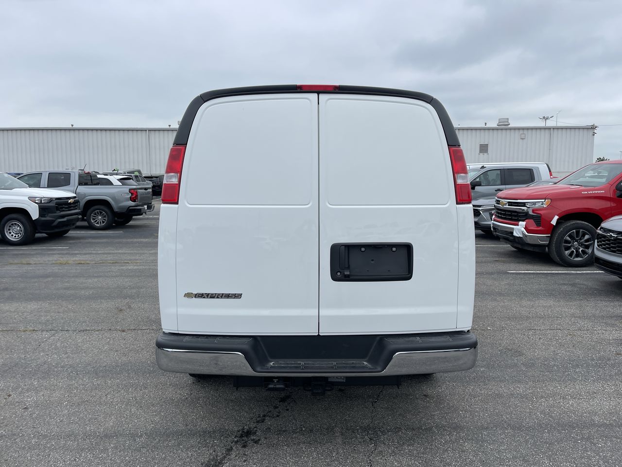 2025 Chevrolet Express Cargo 2500 WT