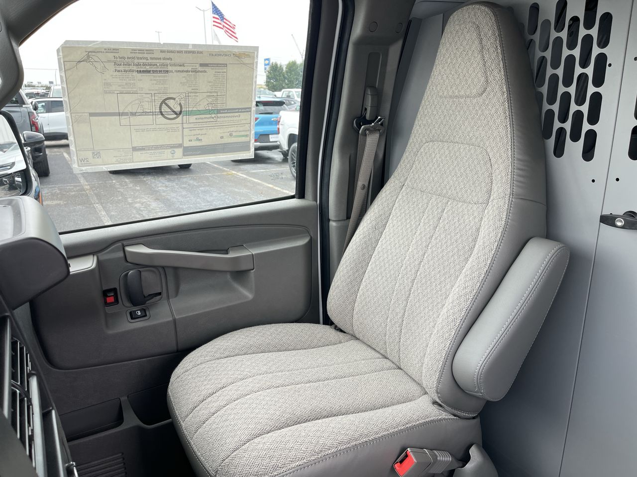 2025 Chevrolet Express Cargo 2500 WT