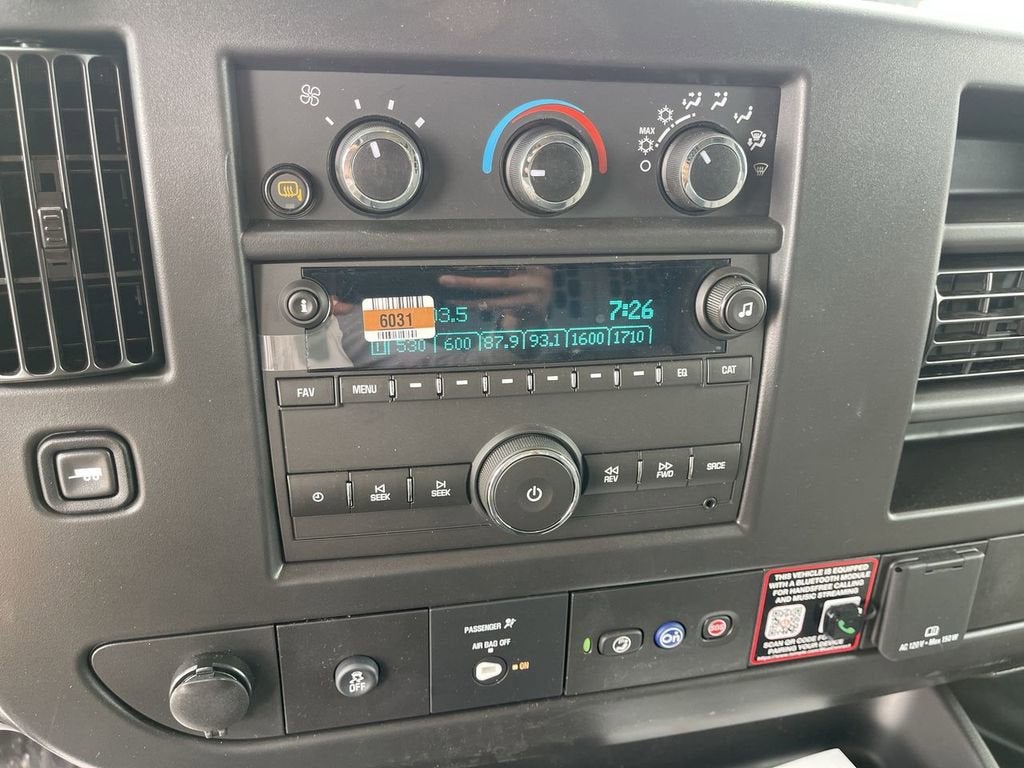 2026 Chevrolet Express Cargo WT