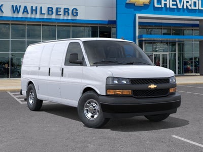 2025 Chevrolet Express Cargo 3500 WT