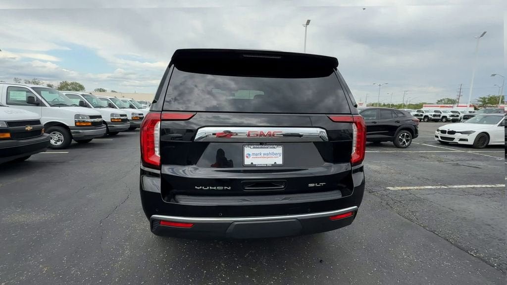 2021 GMC Yukon SLT