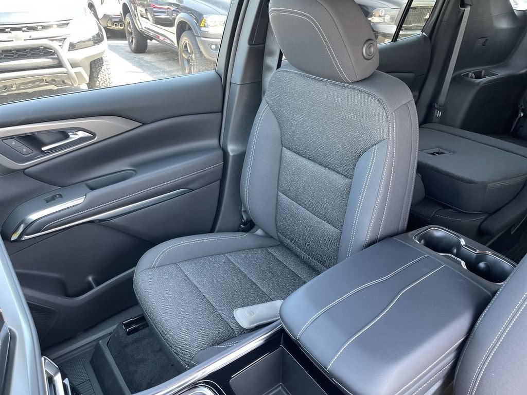 2026 Chevrolet Traverse LT - Photo 25