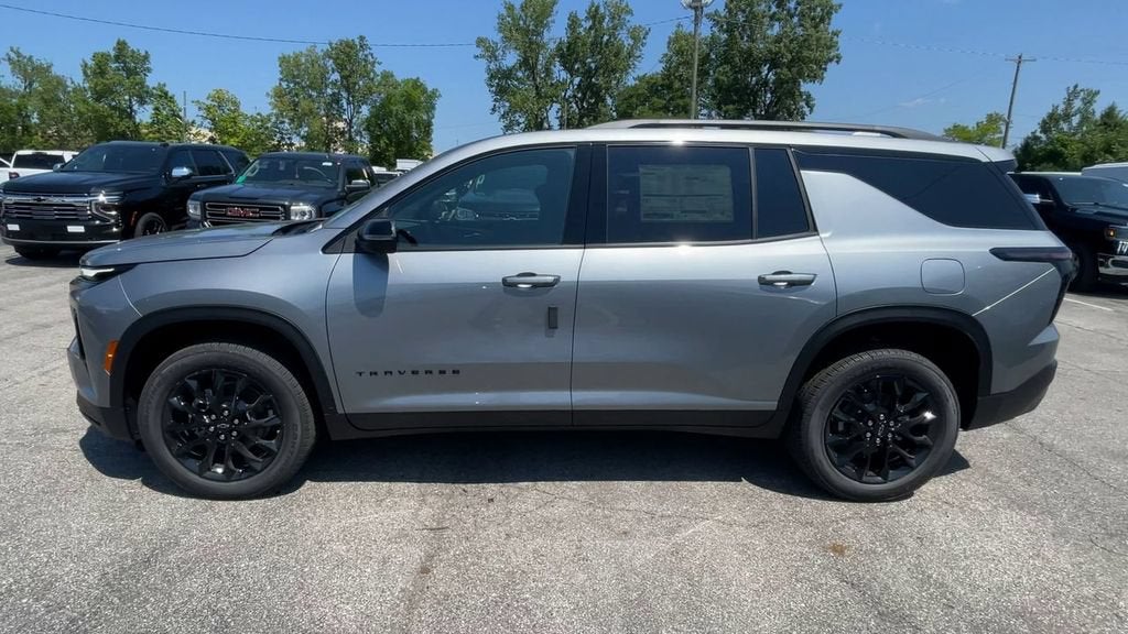 2026 Chevrolet Traverse LT - Photo 7