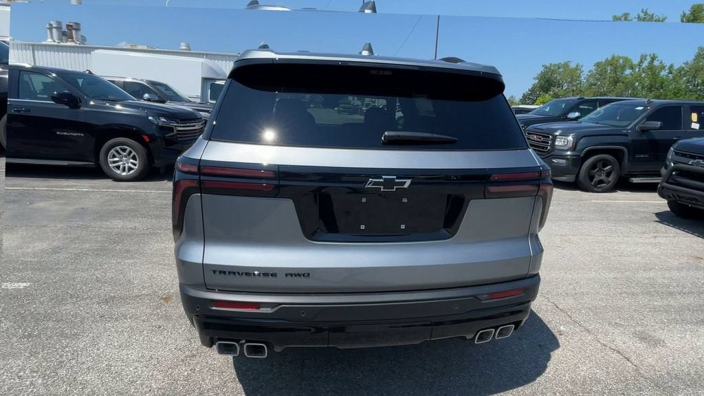 2026 Chevrolet Traverse LT - Photo 9