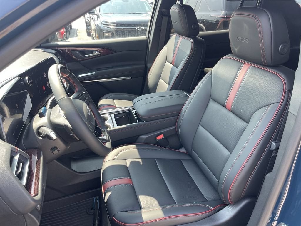 2027 Chevrolet Traverse RS - Photo 11