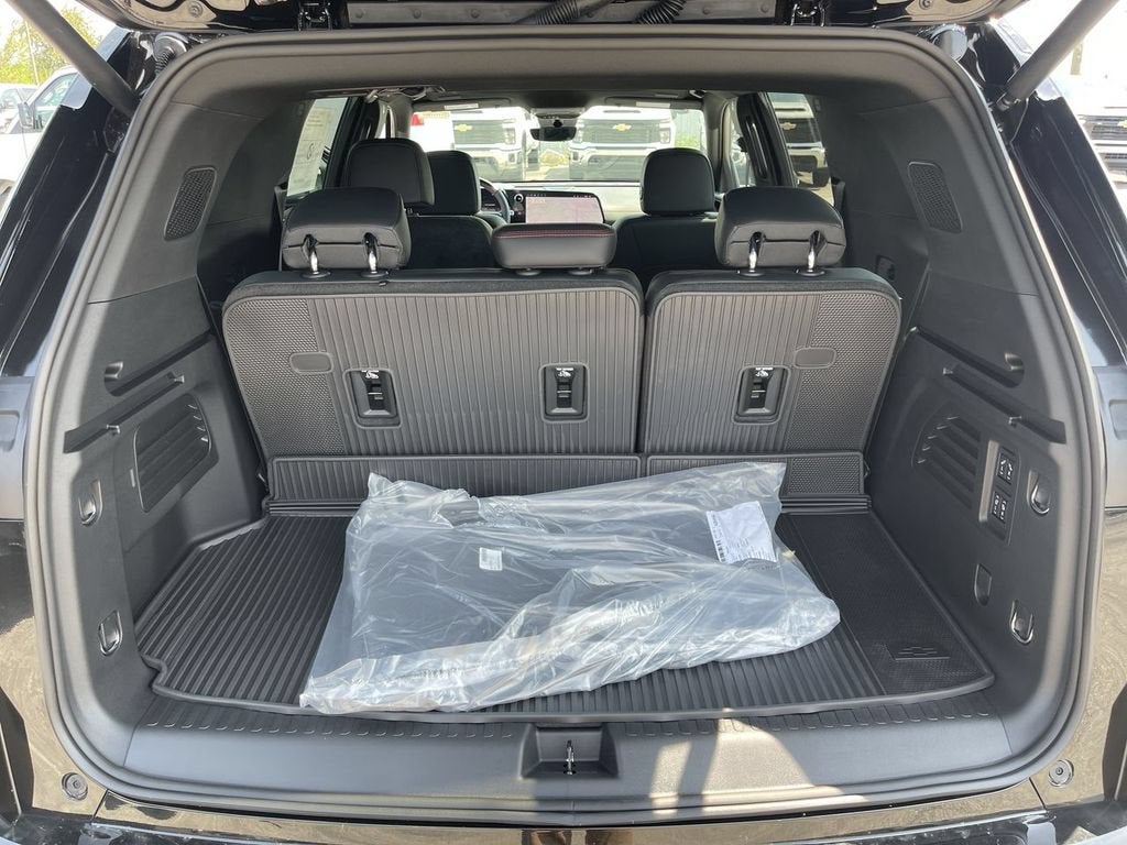 2027 Chevrolet Traverse RS