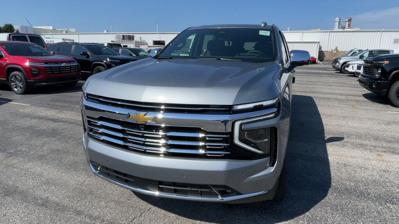 2025 Chevrolet Suburban Premier