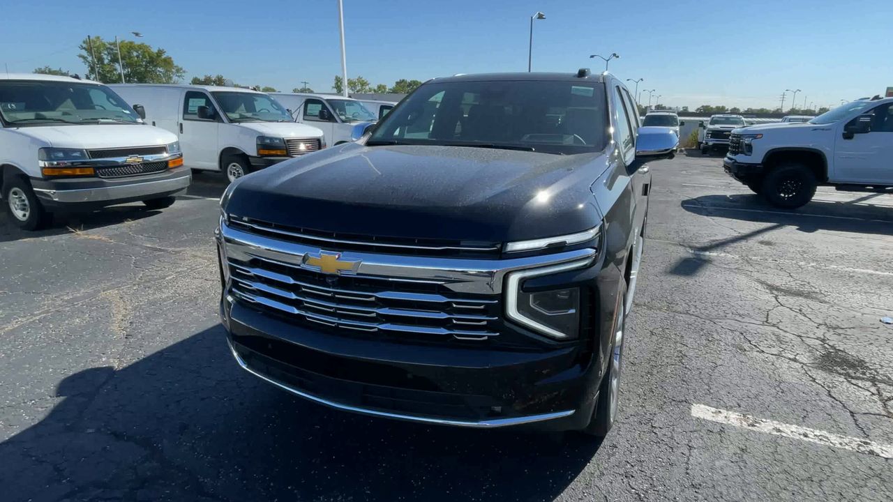 2025 Chevrolet Suburban Premier