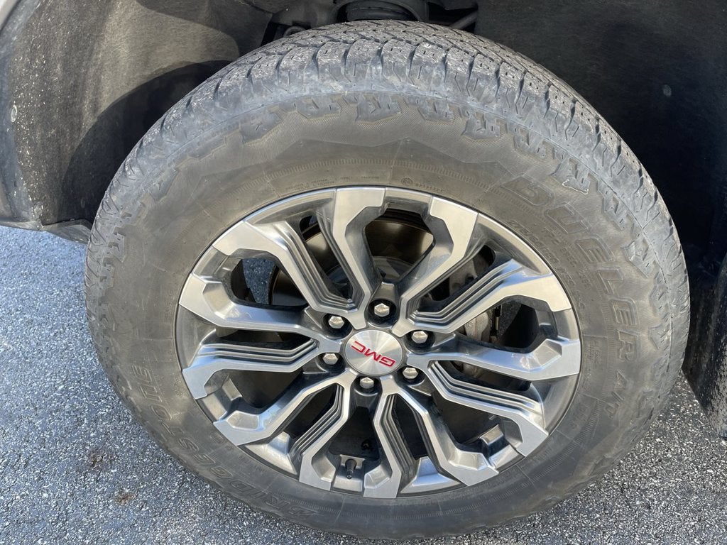 2023 GMC Canyon 4WD Denali