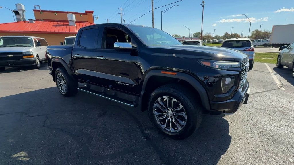 2023 GMC Canyon 4WD Denali