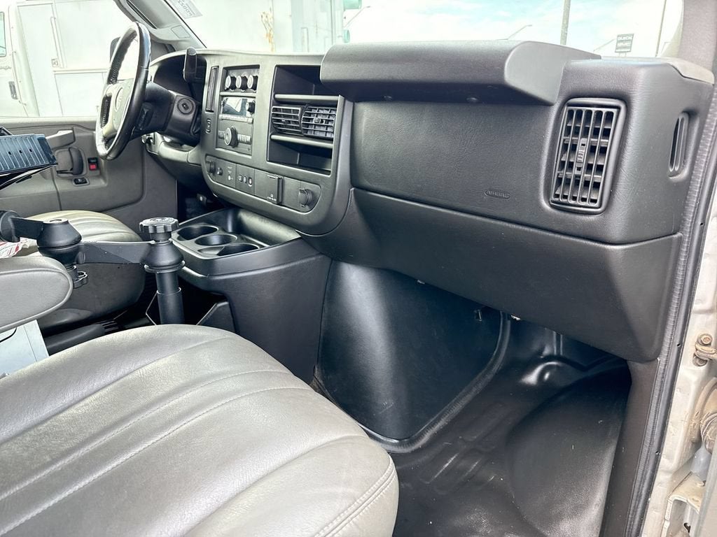 2016 GMC Savana Cargo 2500 Work Van