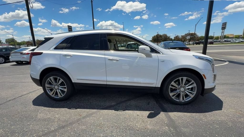 2023 Cadillac XT5 Premium Luxury