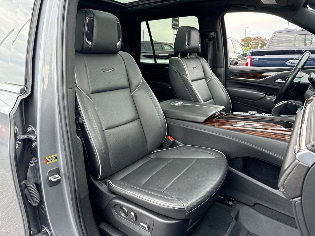 2021 Cadillac Escalade Premium Luxury