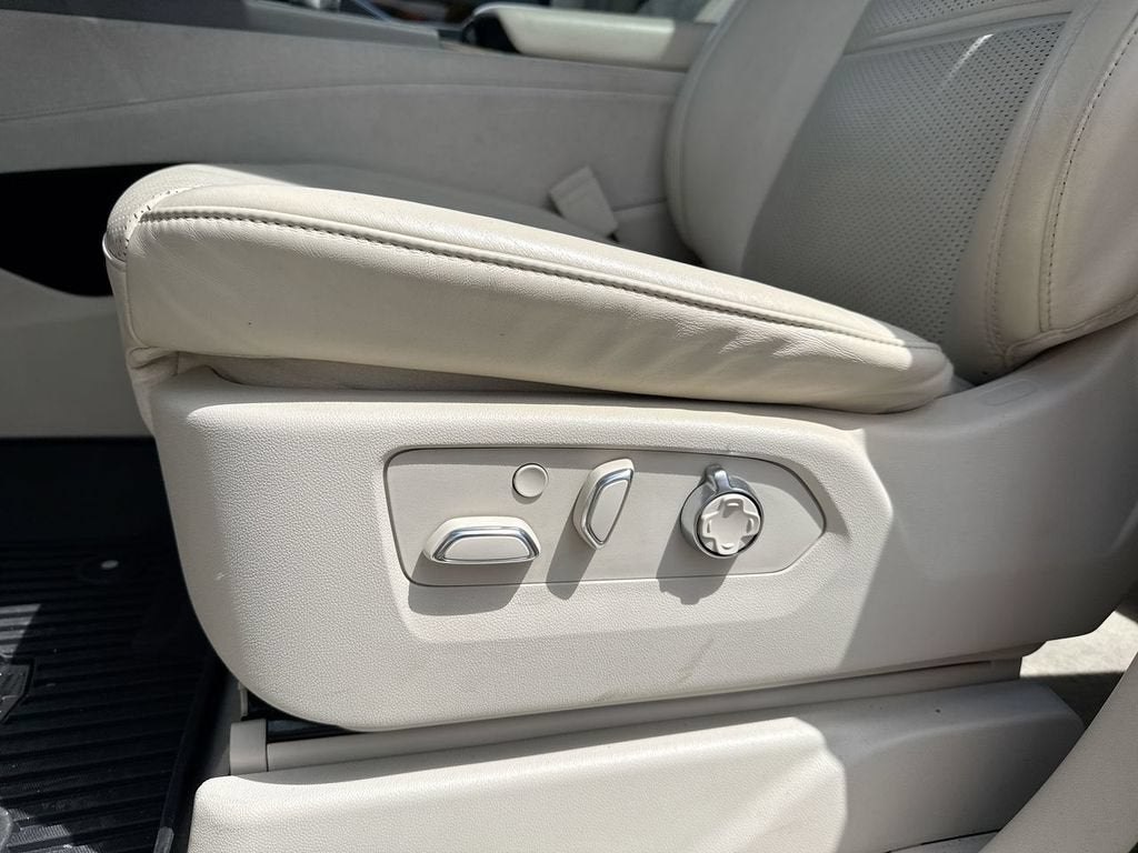 2022 Cadillac Escalade ESV Premium Luxury Platinum