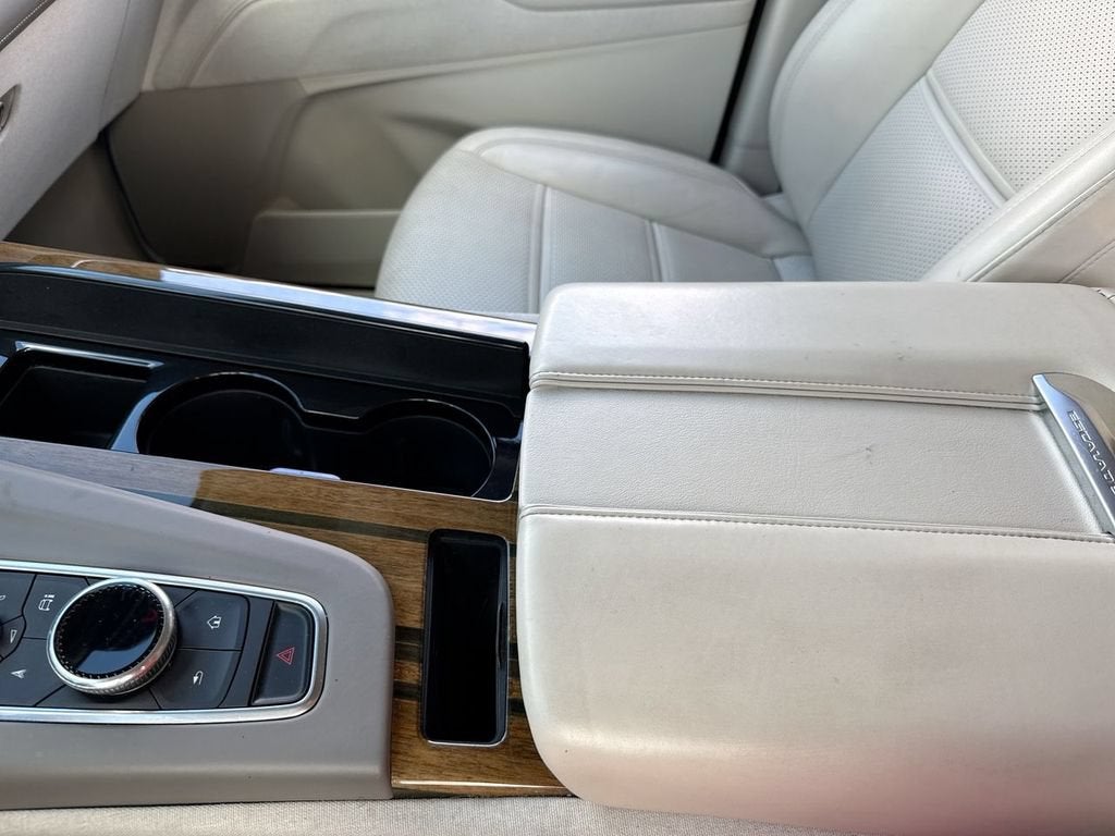 2022 Cadillac Escalade ESV Premium Luxury Platinum