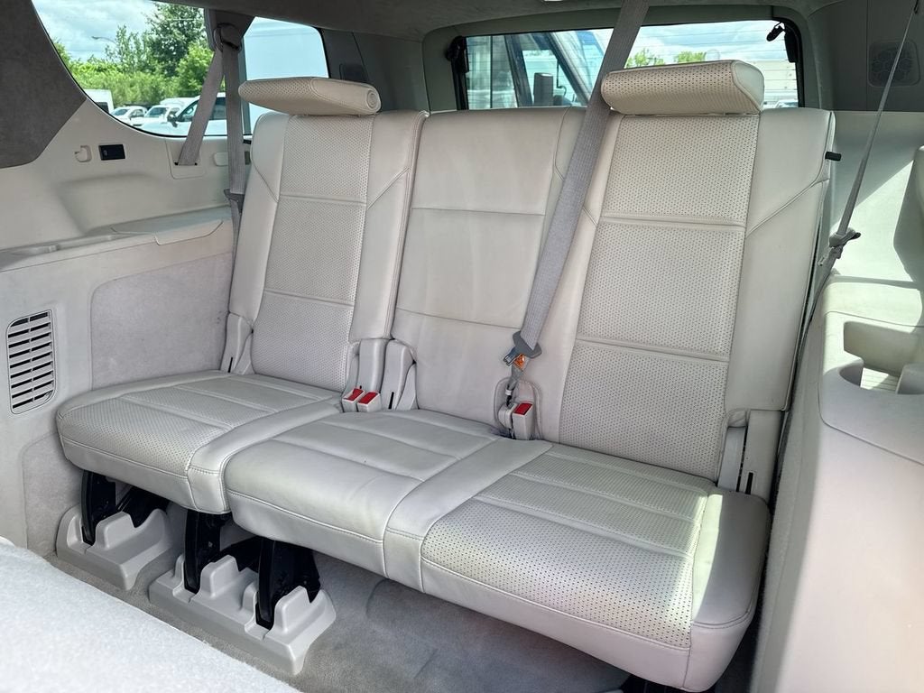 2022 Cadillac Escalade ESV Premium Luxury Platinum