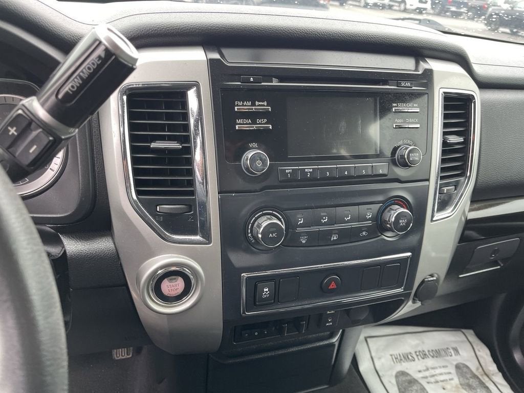 2017 Nissan Titan XD SV