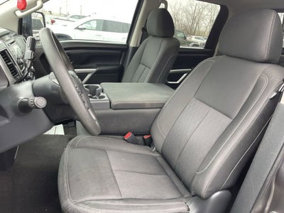 2017 Nissan Titan XD SV