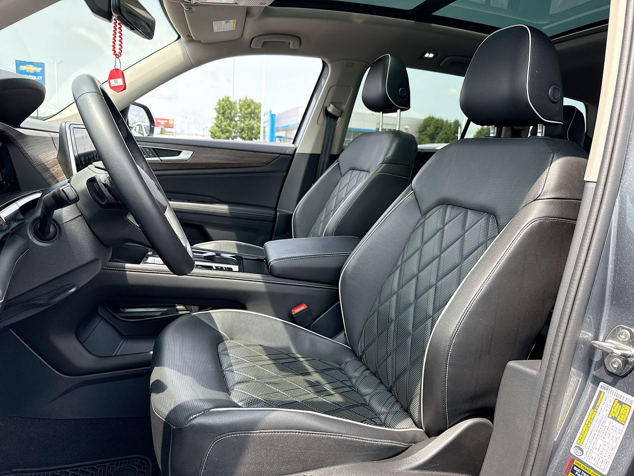 2024 Volkswagen Atlas 2.0T SEL Premium R-Line