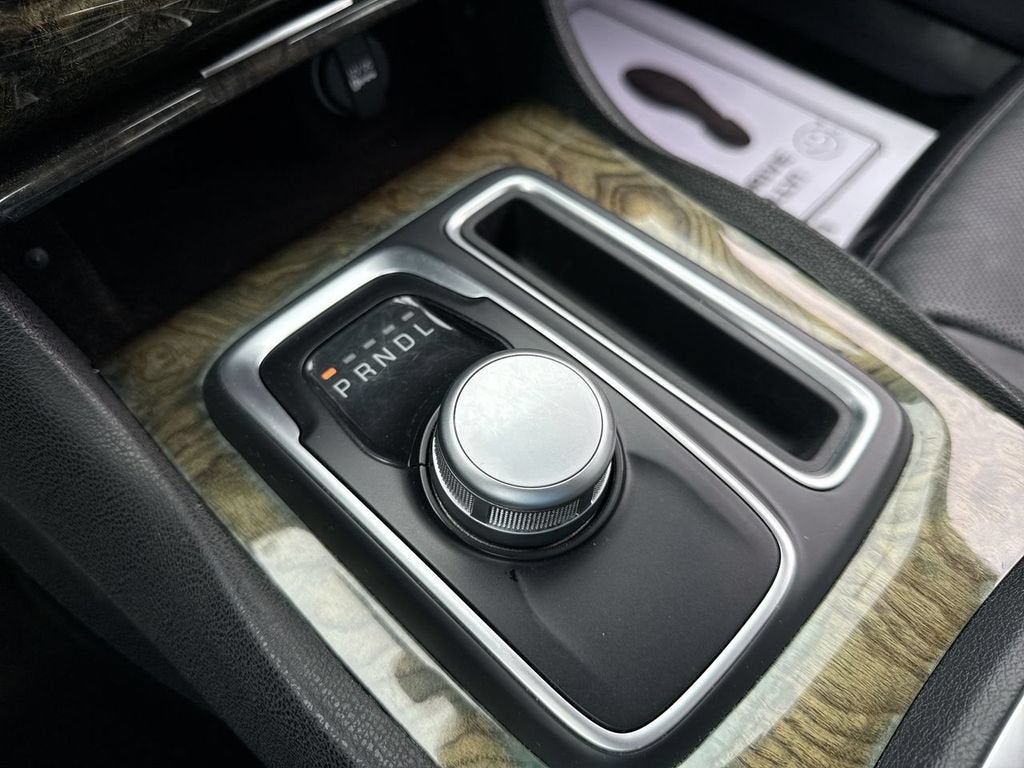 2015 Chrysler 300C 300C