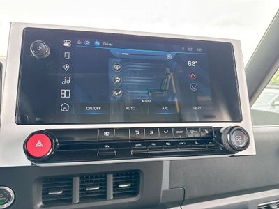 2024 BrightDrop Zevo 600 EJY