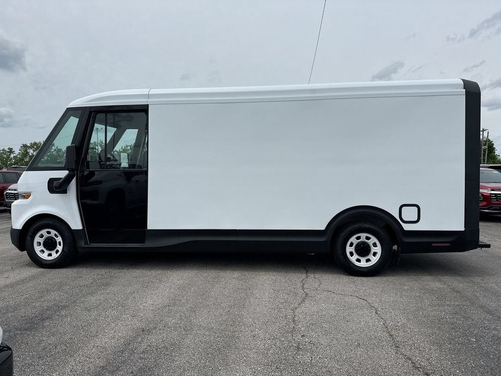 Used 2024 Chevrolet BrightDrop Zevo 600 with VIN 2G58J3TZ8R9102782 for sale in Columbus, OH