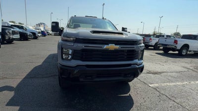 2025 Chevrolet Silverado 2500 HD Custom