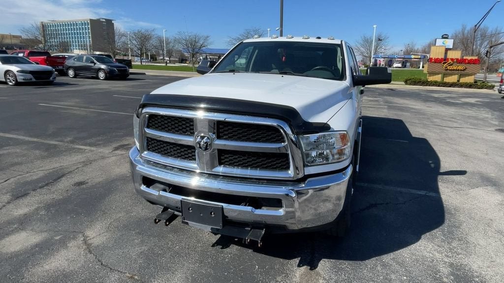 2018 RAM 3500 Tradesman Crew Cab 4x4 8' Box