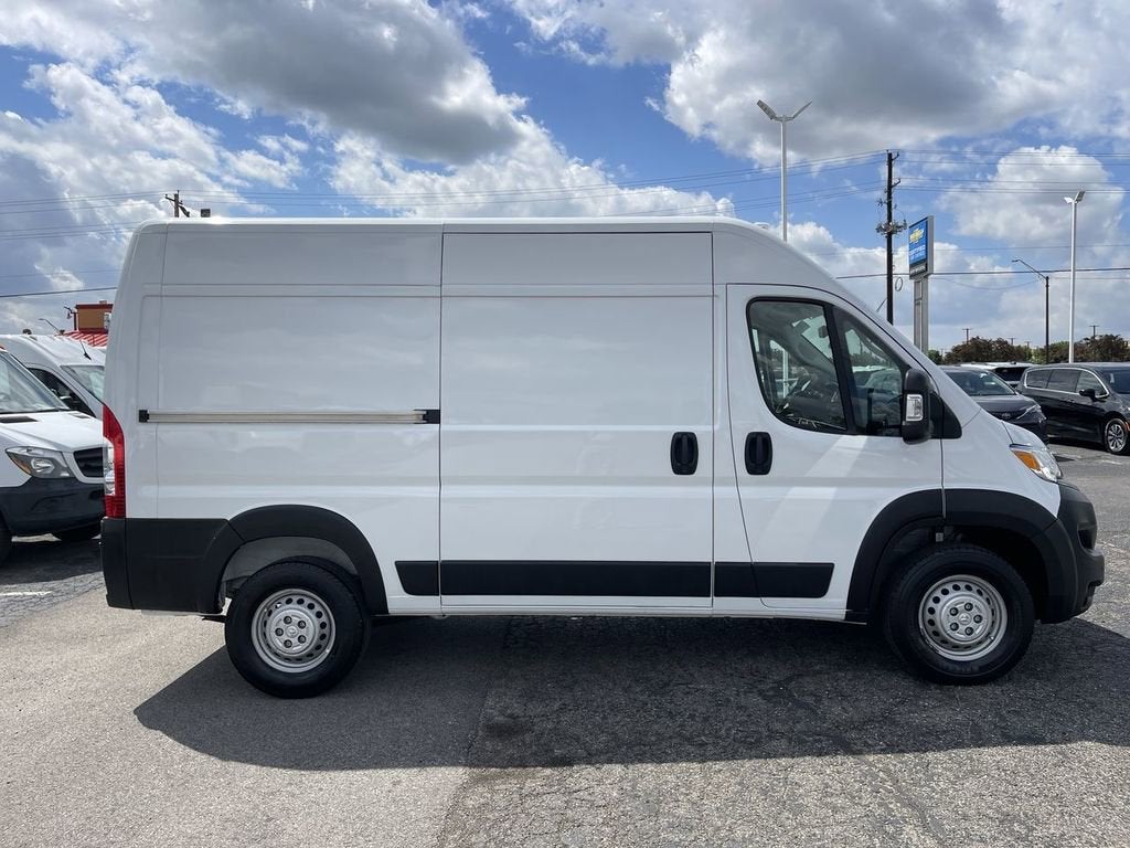 2025 RAM ProMaster Cargo Van Tradesman