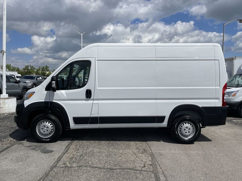 2025 RAM ProMaster Cargo Van Tradesman
