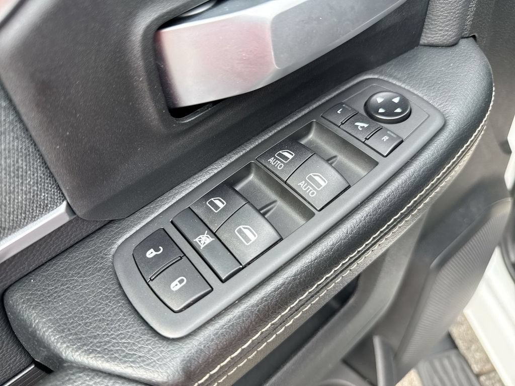 2021 RAM 2500 Big Horn Crew Cab 4x4 6'4" Box