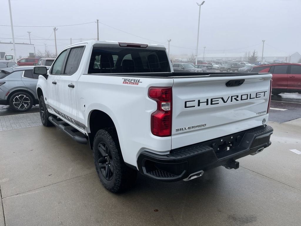 2025 Chevrolet Silverado 1500 Custom Trail Boss