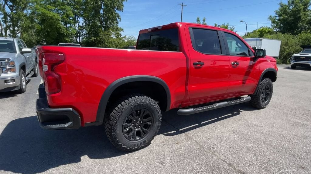 2026 Chevrolet Silverado 1500 ZR2 - Photo 2