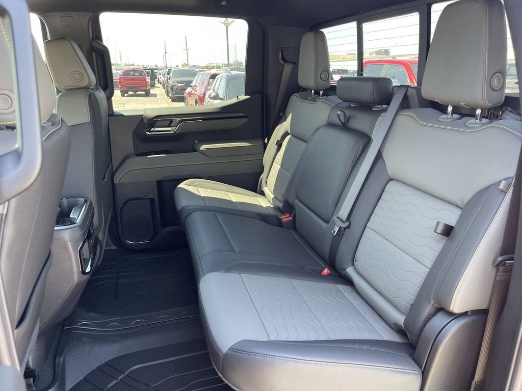 2026 Chevrolet Silverado 1500 ZR2 - Photo 22