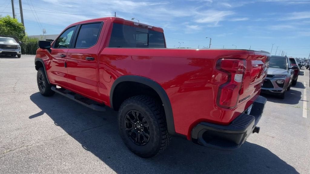 2026 Chevrolet Silverado 1500 ZR2 - Photo 8