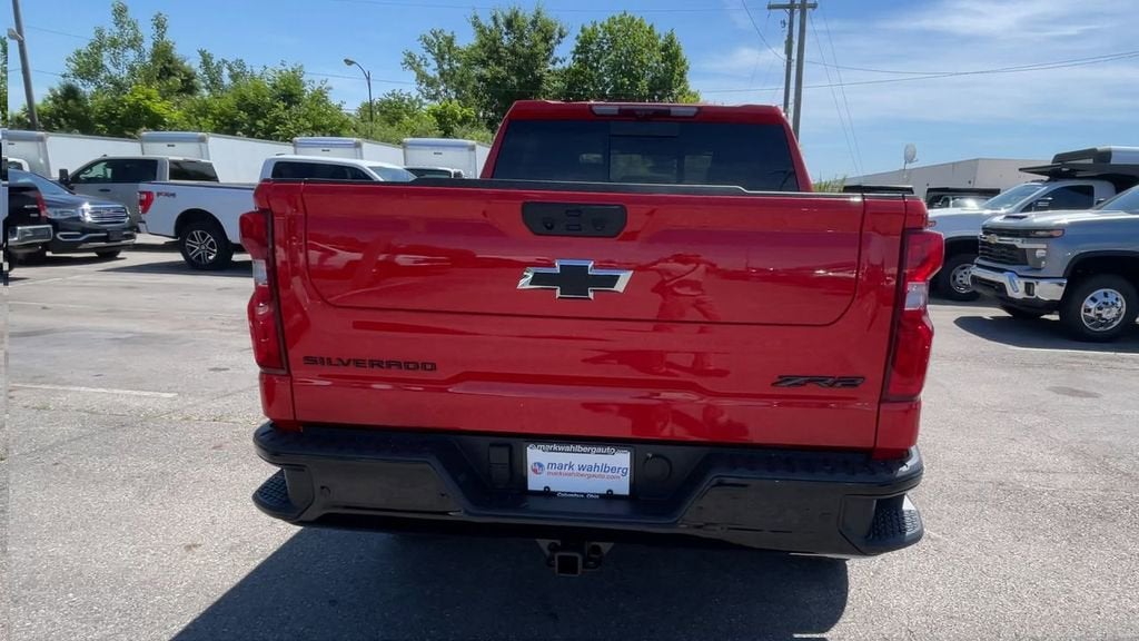 2026 Chevrolet Silverado 1500 ZR2 - Photo 9