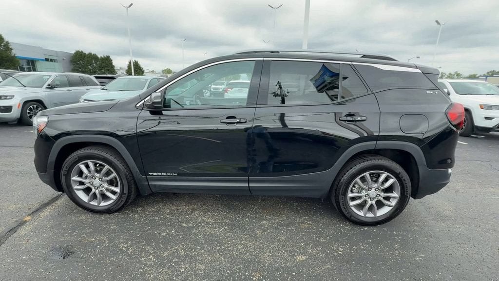 2024 GMC Terrain SLT