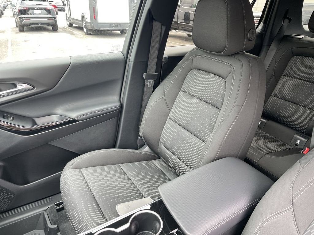 2026 Chevrolet Equinox LT - Photo 24