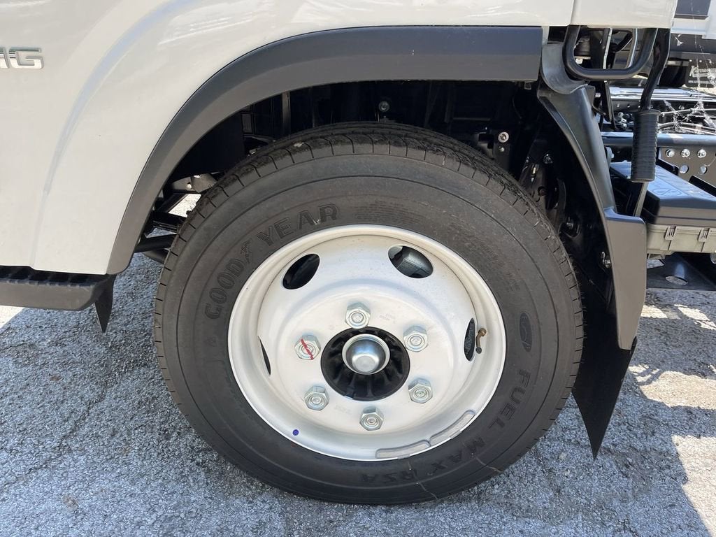 2024 Chevrolet Low Cab Forward 4500 2WD Reg Cab 150