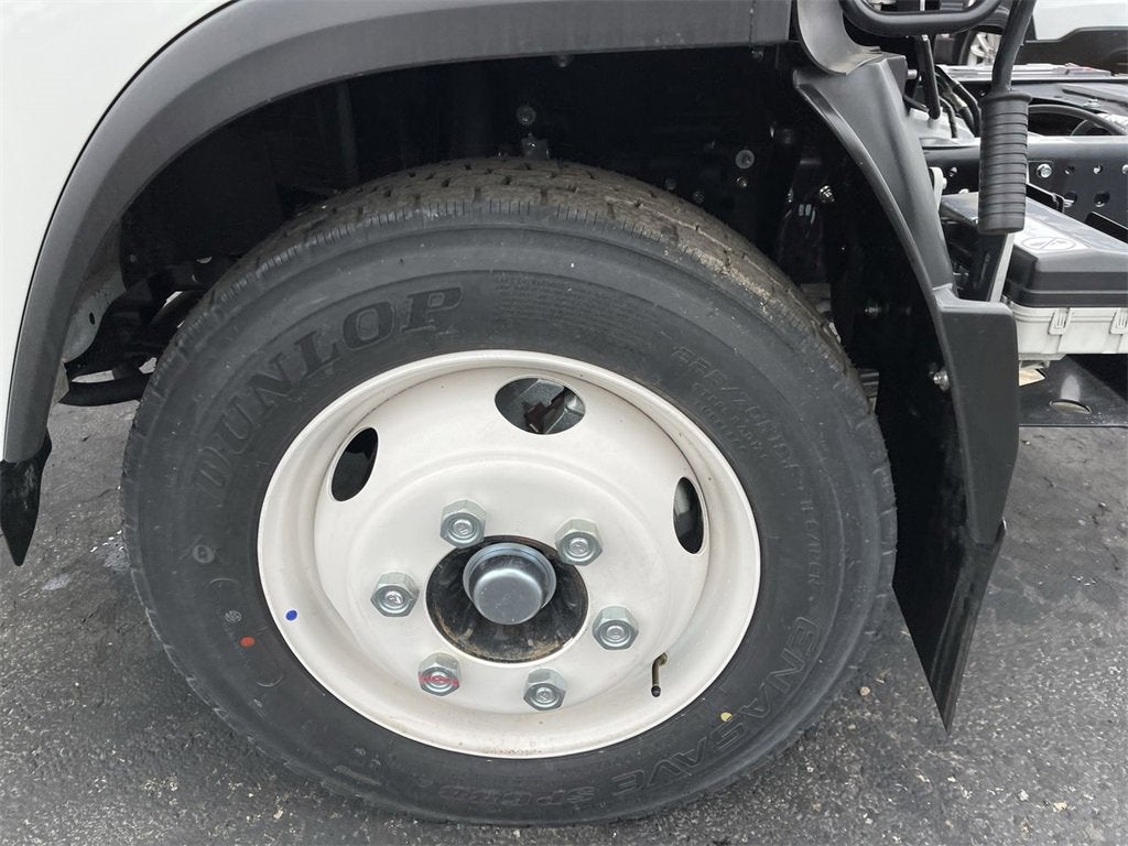 2024 Chevrolet Low Cab Forward 5500 XG 5500