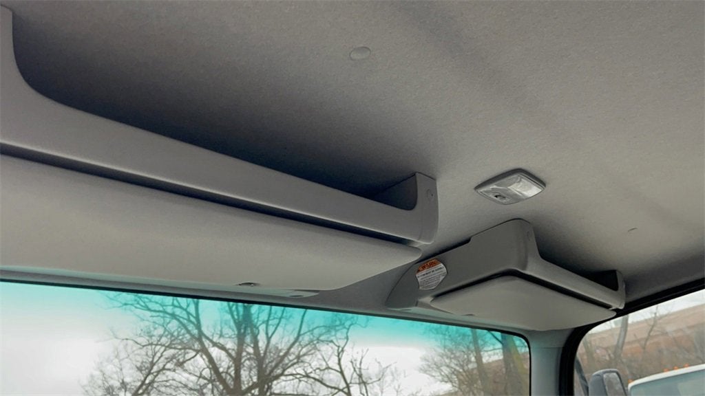 2024 Chevrolet Low Cab Forward 5500 XG 2WD Reg Cab 176