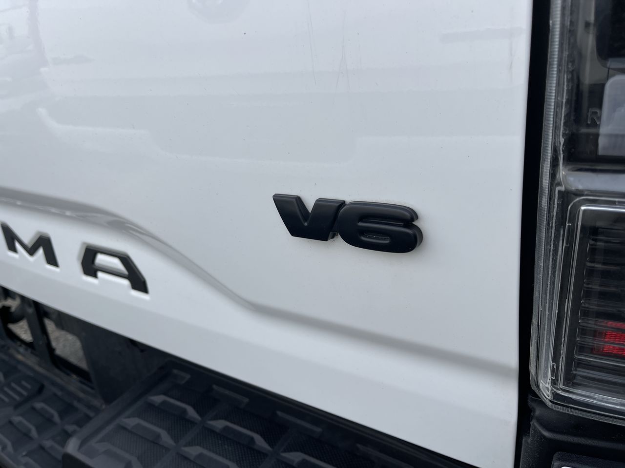 2021 Toyota Tacoma 2WD SR5