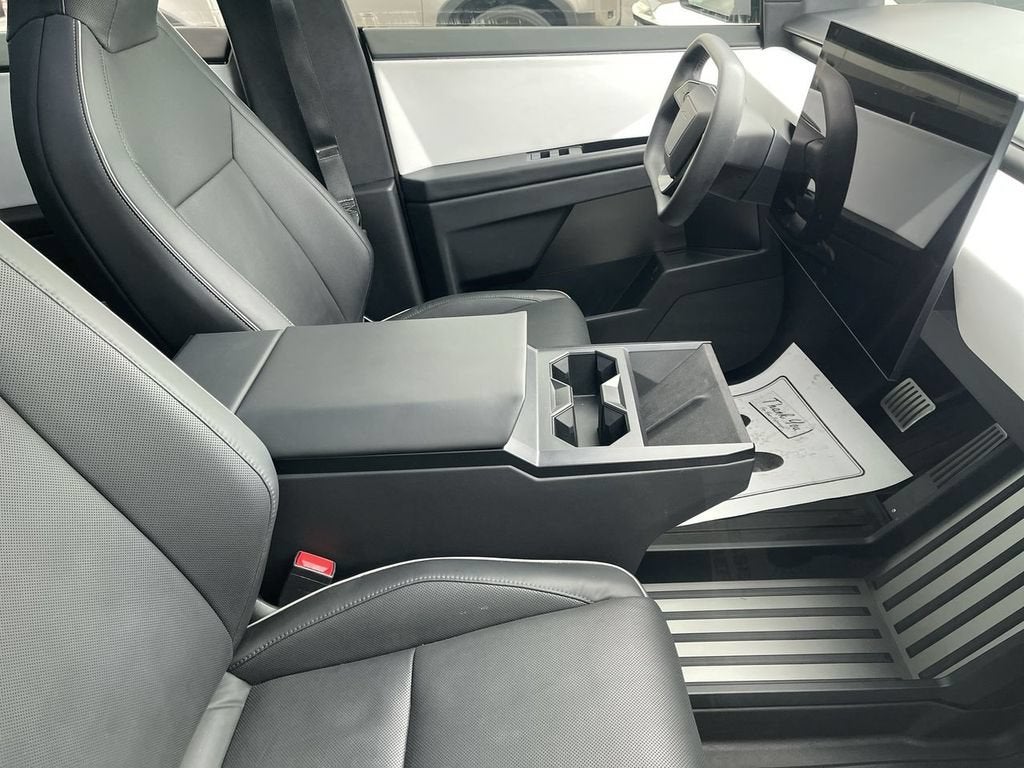 2024 Tesla Cybertruck AWD