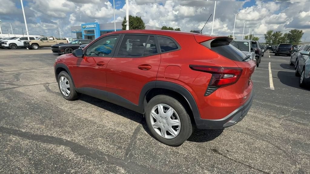 2024 Chevrolet Trax LS