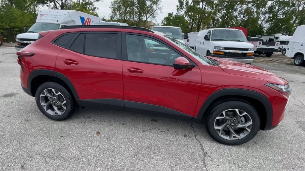 2026 Chevrolet Trax LT photo 3