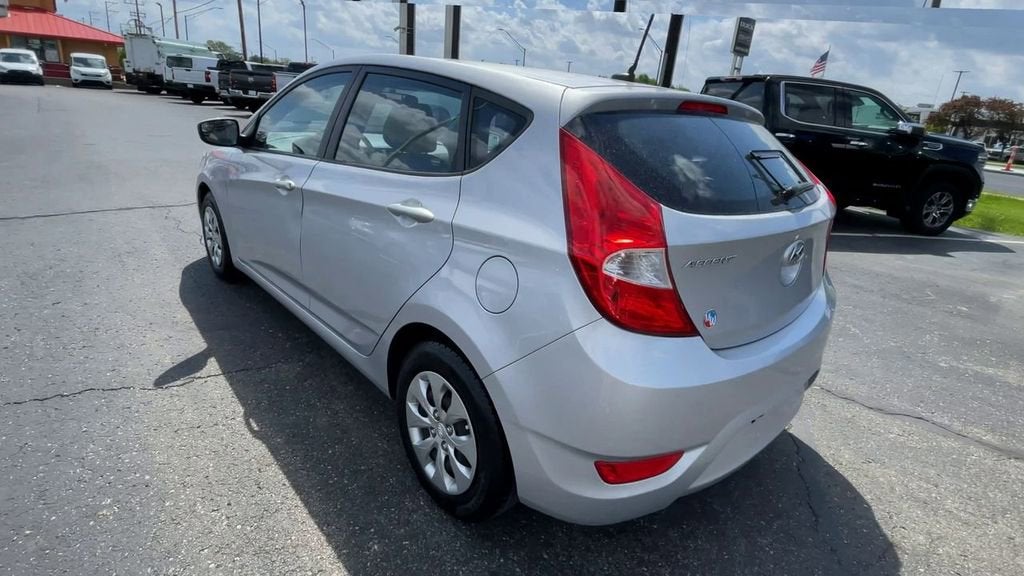 2016 Hyundai Accent SE