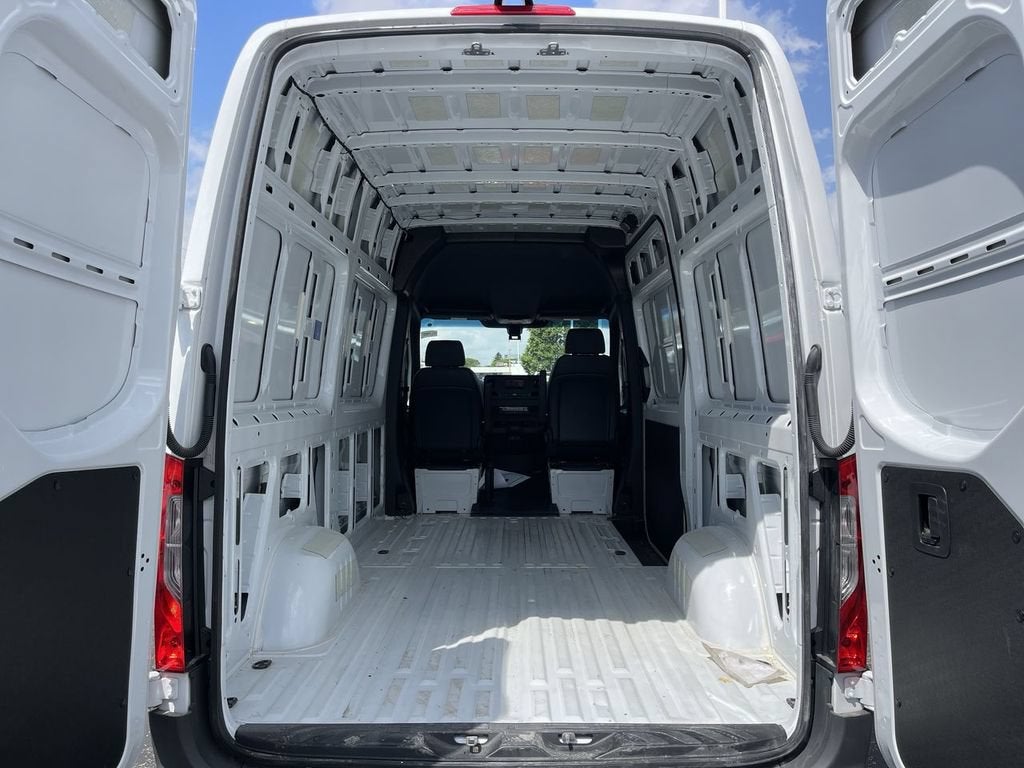 2024 Mercedes-Benz Sprinter Van 2500 Standard Roof I4 Diesel 144" RWD