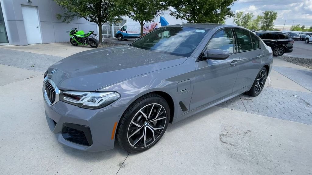 2022 BMW 5 Series 530e xDrive
