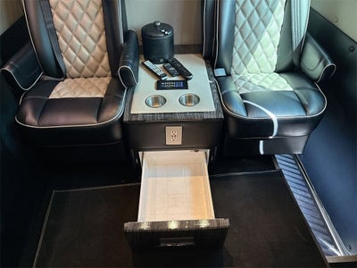 2016 Mercedes-Benz Sprinter Chassis-Cabs 2WD Reg Cab 170" WB